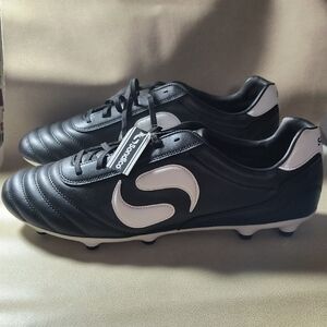 Sondico Black and White Soccer Cleats Size 15